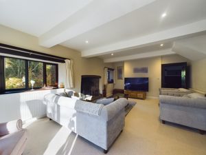 Sitting Room 2- click for photo gallery